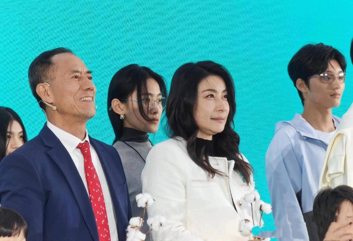 枚金牌, 致又好看, 晶的肯定 枚金牌, 致又好看, 晶的肯定